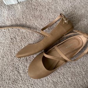 Tan Ballerina- Style Flats